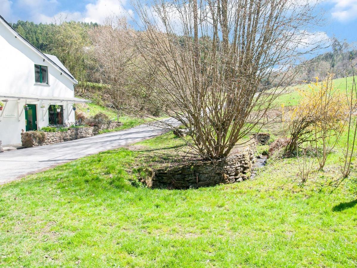 Cosy Holiday Home In Stoumont With A Roof Terrace Exterior photo